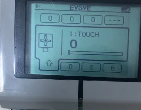 EV3 Port View showing port 1 as 1:TOUCH with a reading of 0.
